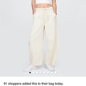 Gap Mid Rise UltraSoft Easy Horseshoe Jeans BRAND NEW